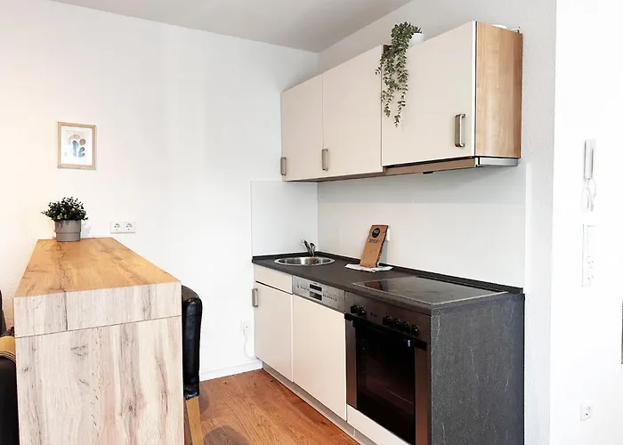 60qm Mit 2 Betten In - - High Ceiling Διαμέρισμα *